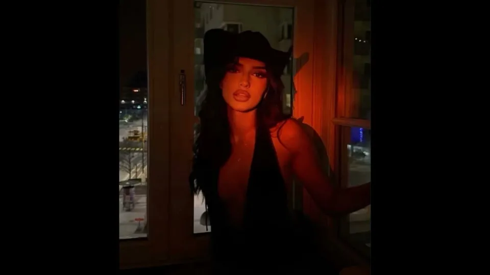 Rnb Type Beat: How to Use and What Makes 'Feel Alive' by SNII Stand Out